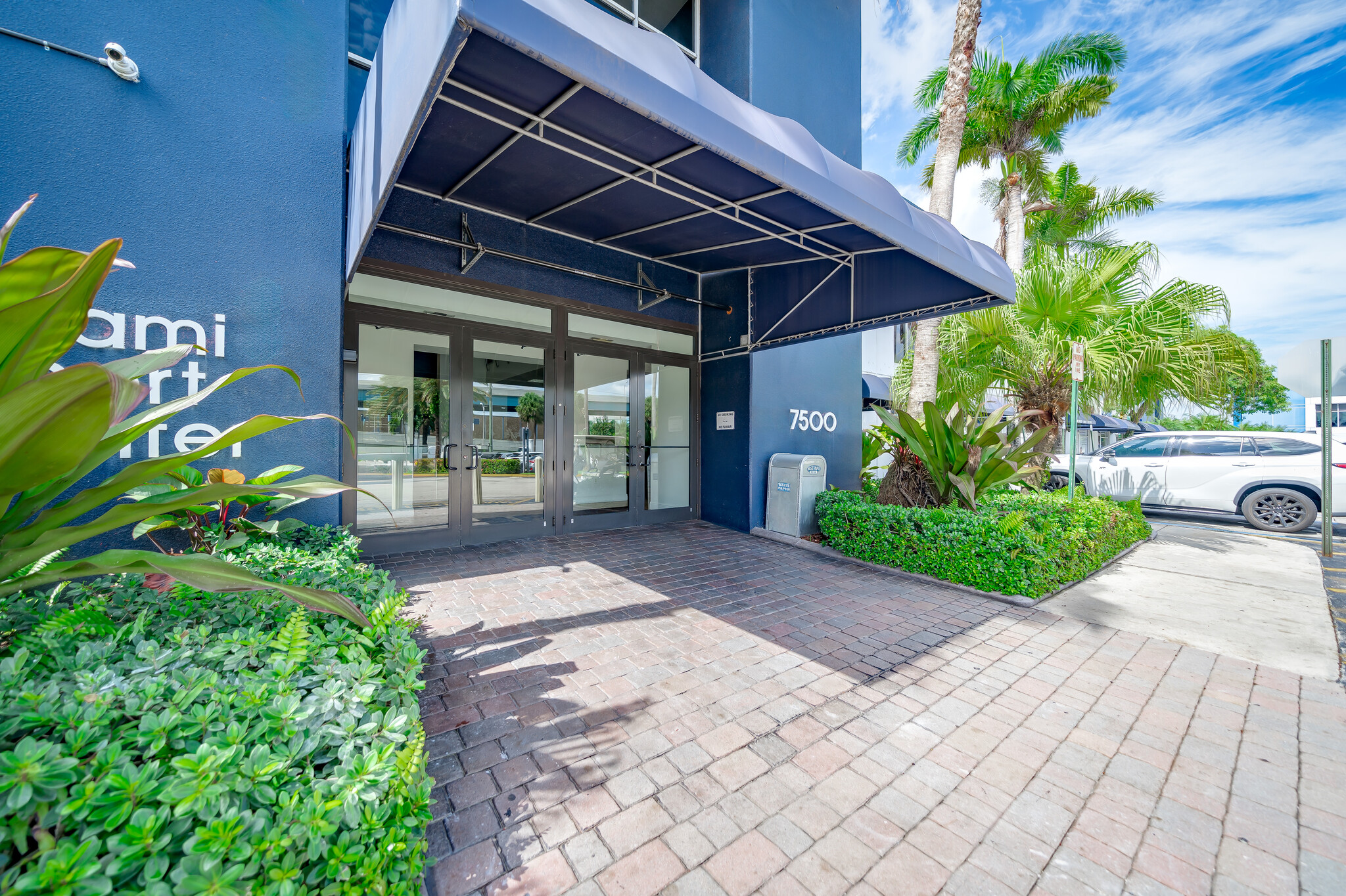 Nw Th St Miami Fl Office For Lease Loopnet