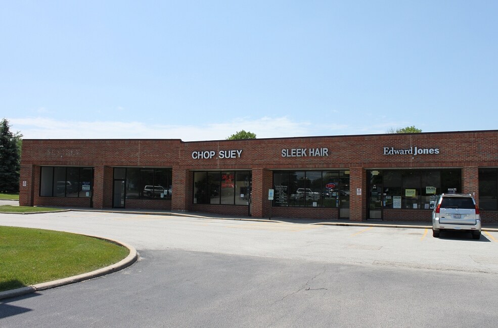 Cbre National 820 860 Wheeling Rd Wheeling Il