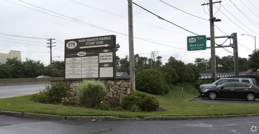 Cbre National 565 Broadhollow Rd Warehouse Farmingdale Ny Cbre National 565 Broadhollow Rd