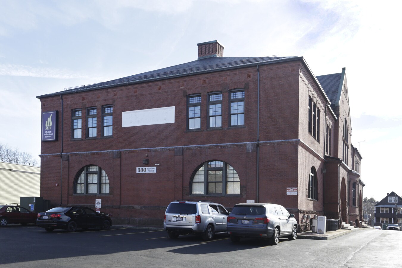 380 Pleasant St Malden Ma 02148 Medical Property For Lease On 380 Pleasant Street Malden Ma