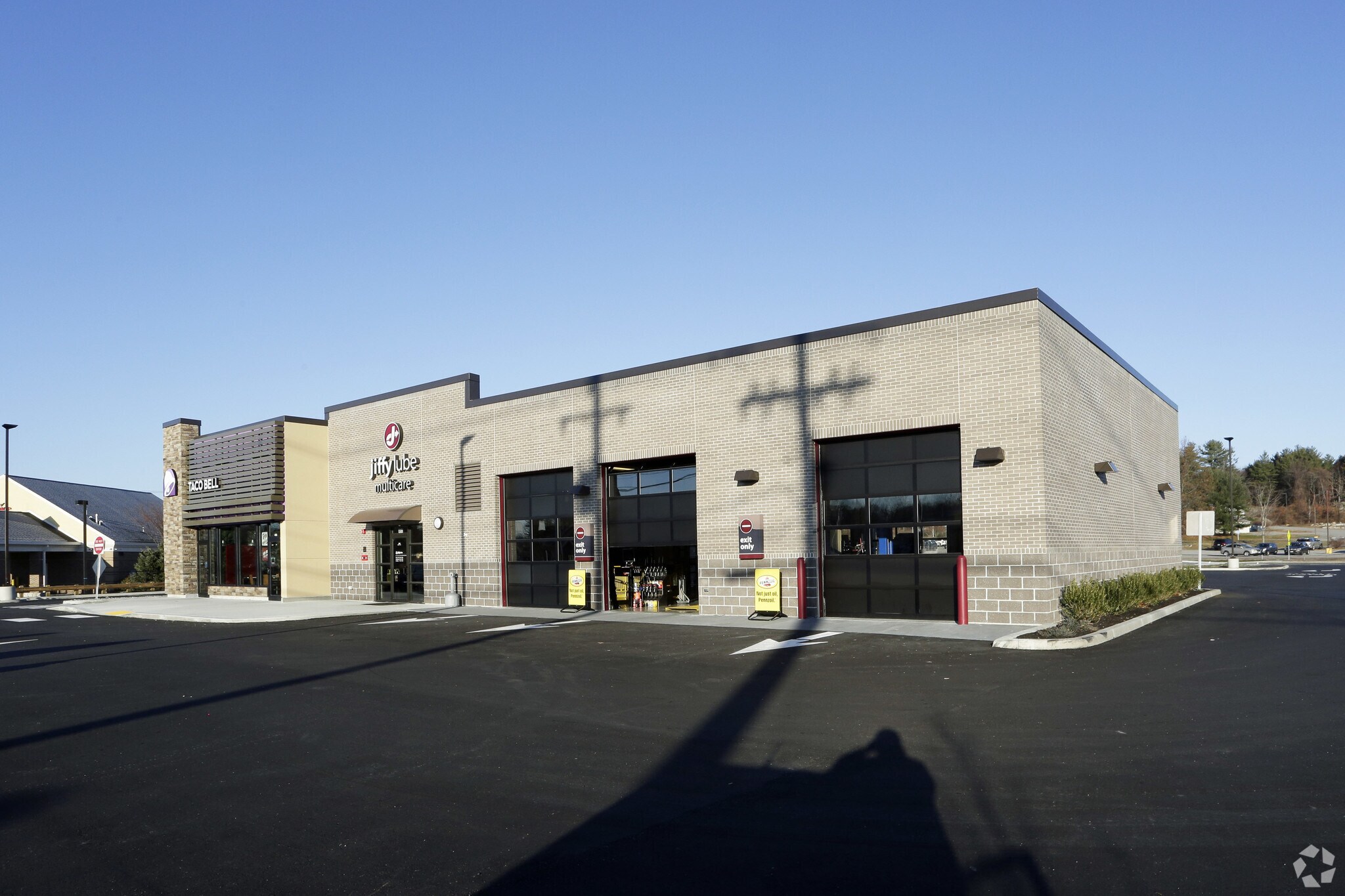 Cbre Inc 460 Alfred St Freestanding Biddeford Me Building Photo