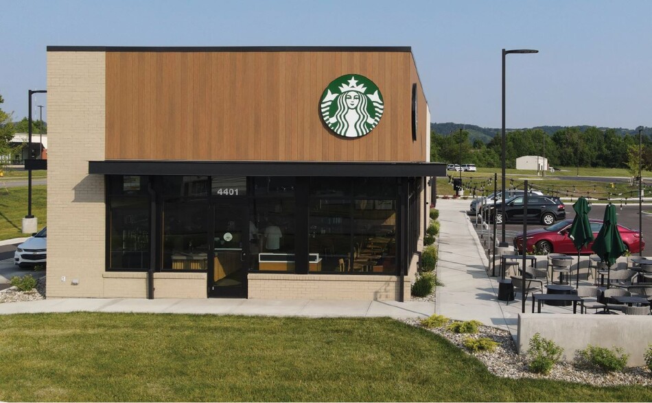 4401 Charlestown Rd New Albany IN 47150 Standalone Starbucks