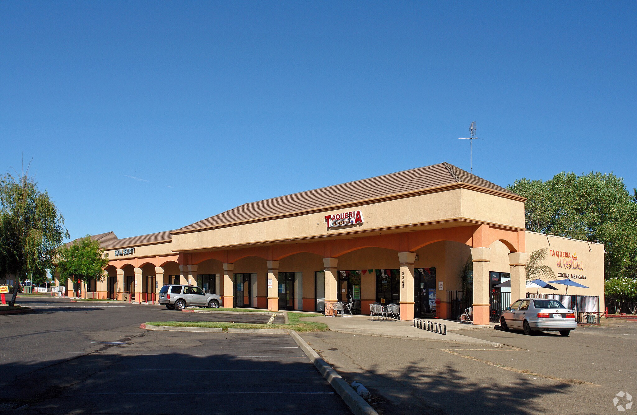 Cbre Inc 8363 8383 Folsom Blvd Sacramento Ca