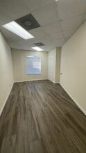 145 NW Central Park Plz, Port Saint Lucie, FL for lease Interior Photo- Image 1 of 1