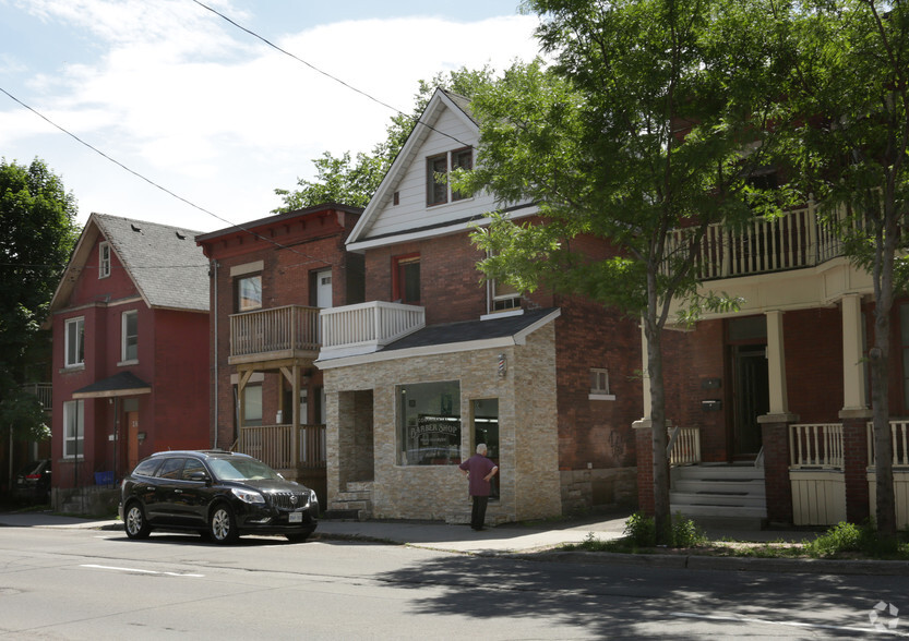 258 Kent St, Ottawa, ON for sale - Building Photo - Image 2 of 2