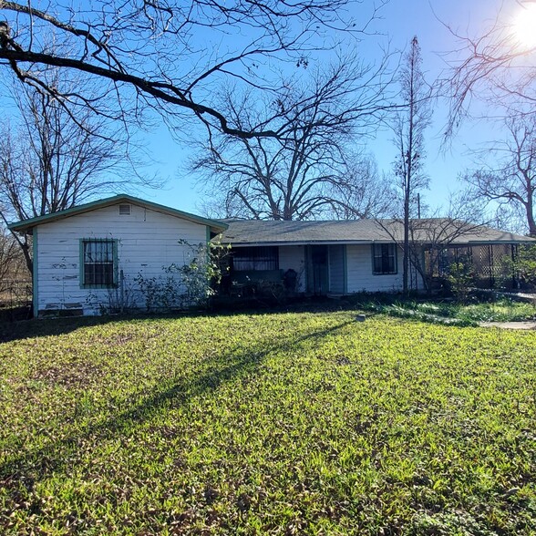 700 W Goforth Rd, Buda, TX for sale - Building Photo - Image 3 of 5