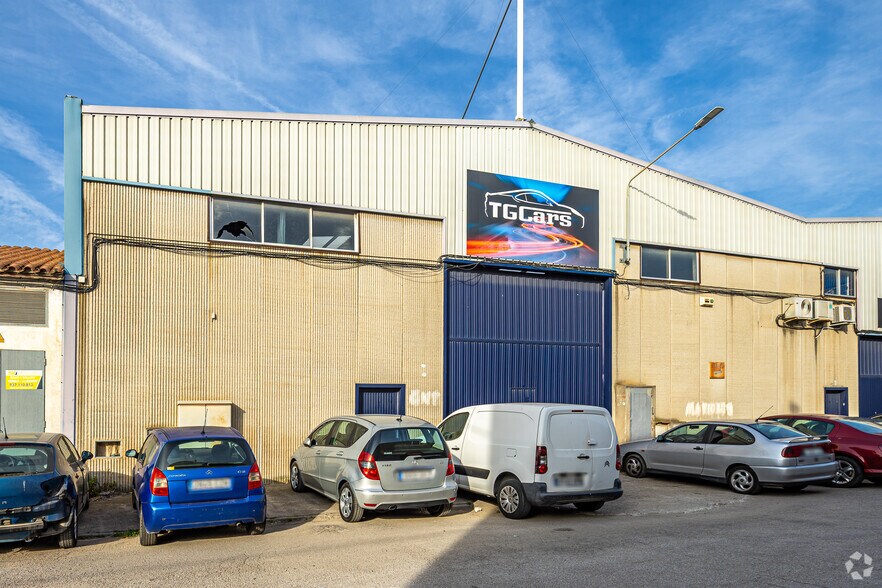 22-23 Poligono Can Fuster, Sant Andreu de la Barca, Barcelona for sale - Building Photo - Image 2 of 2