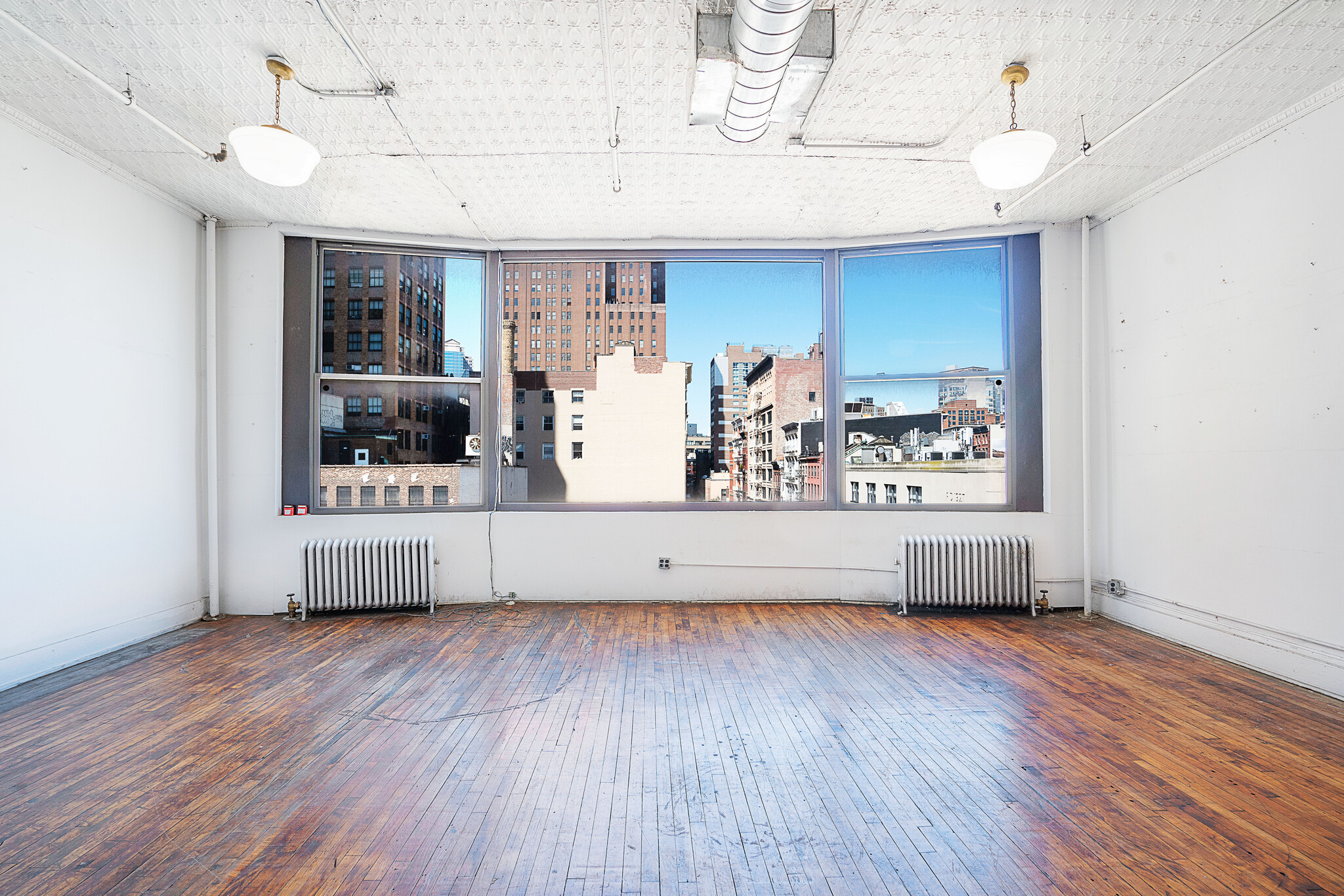 412 Broadway, New York, NY for lease Interior Photo- Image 1 of 5