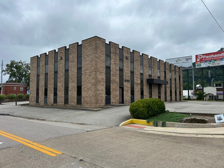 310 35th St SE, Charleston, WV for sale - Building Photo - Image 1 of 19