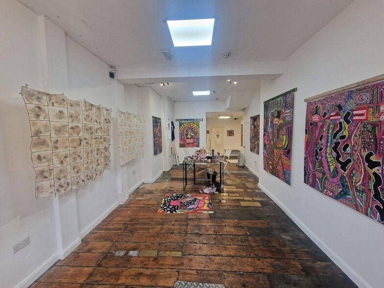 11 Morning Ln, London for lease - Interior Photo - Image 1 of 9