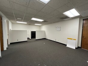 24404 S Vermont Ave, Harbor City, CA for lease Building Photo- Image 1 of 4