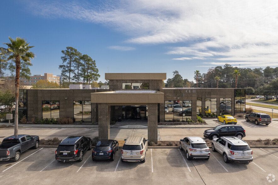 22698 Professional Dr, Kingwood, TX for lease - Building Photo - Image 2 of 5