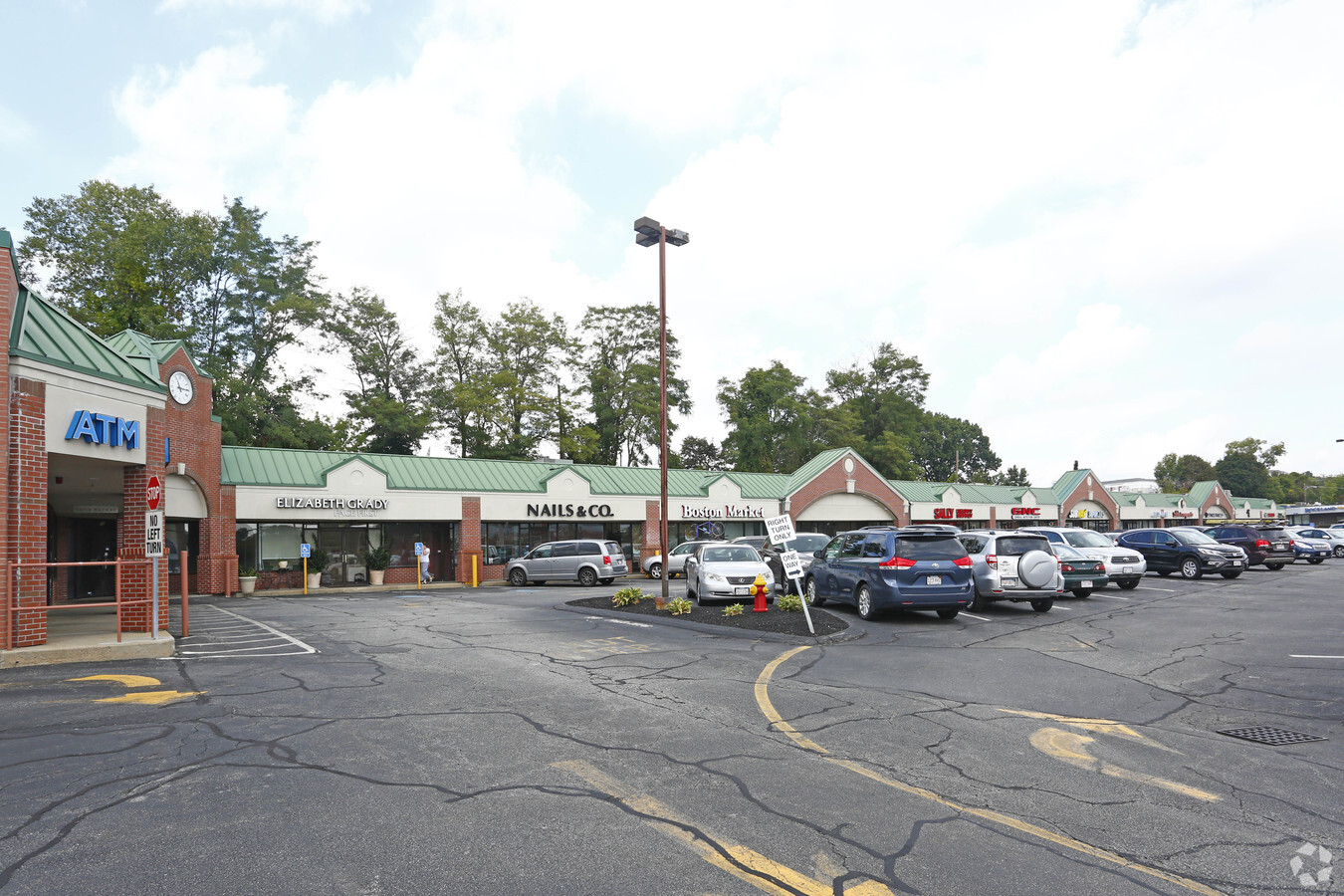 111 Lenox St Norwood Ma 02062 Nahatan Place Loopnet Com
