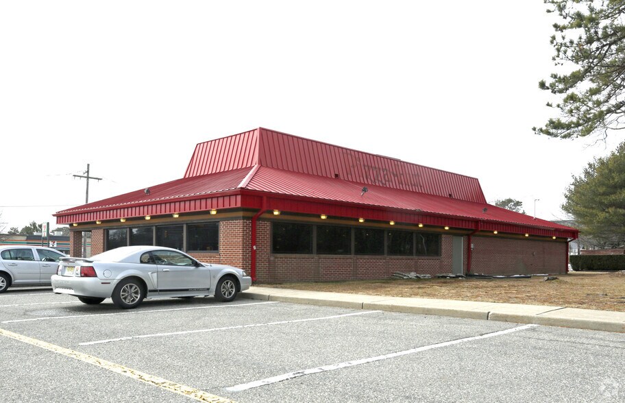 320 Brick Blvd, Brick, NJ for sale - Primary Photo - Image 1 of 1