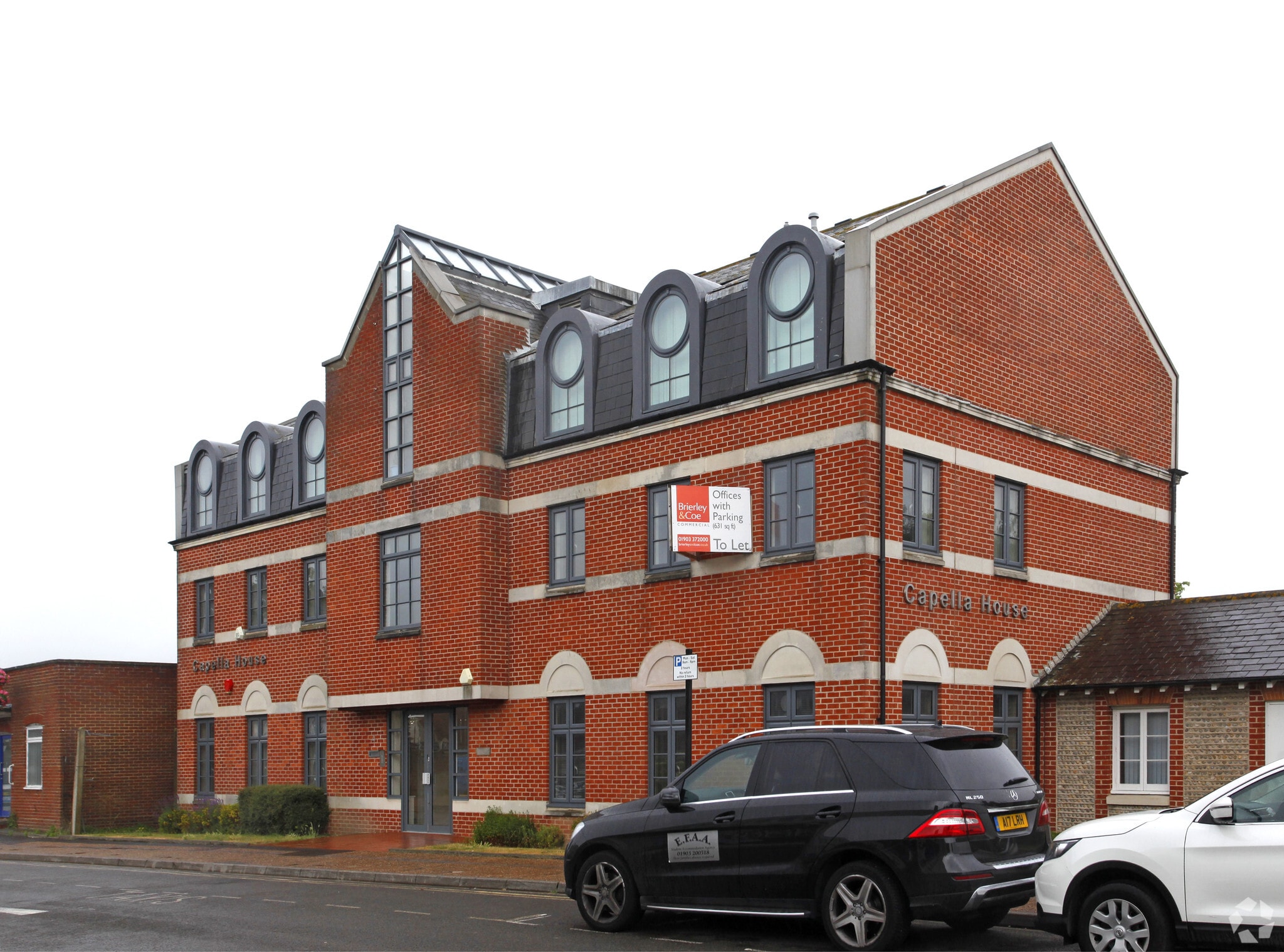 4 Railway Appr, Worthing for sale Primary Photo- Image 1 of 1