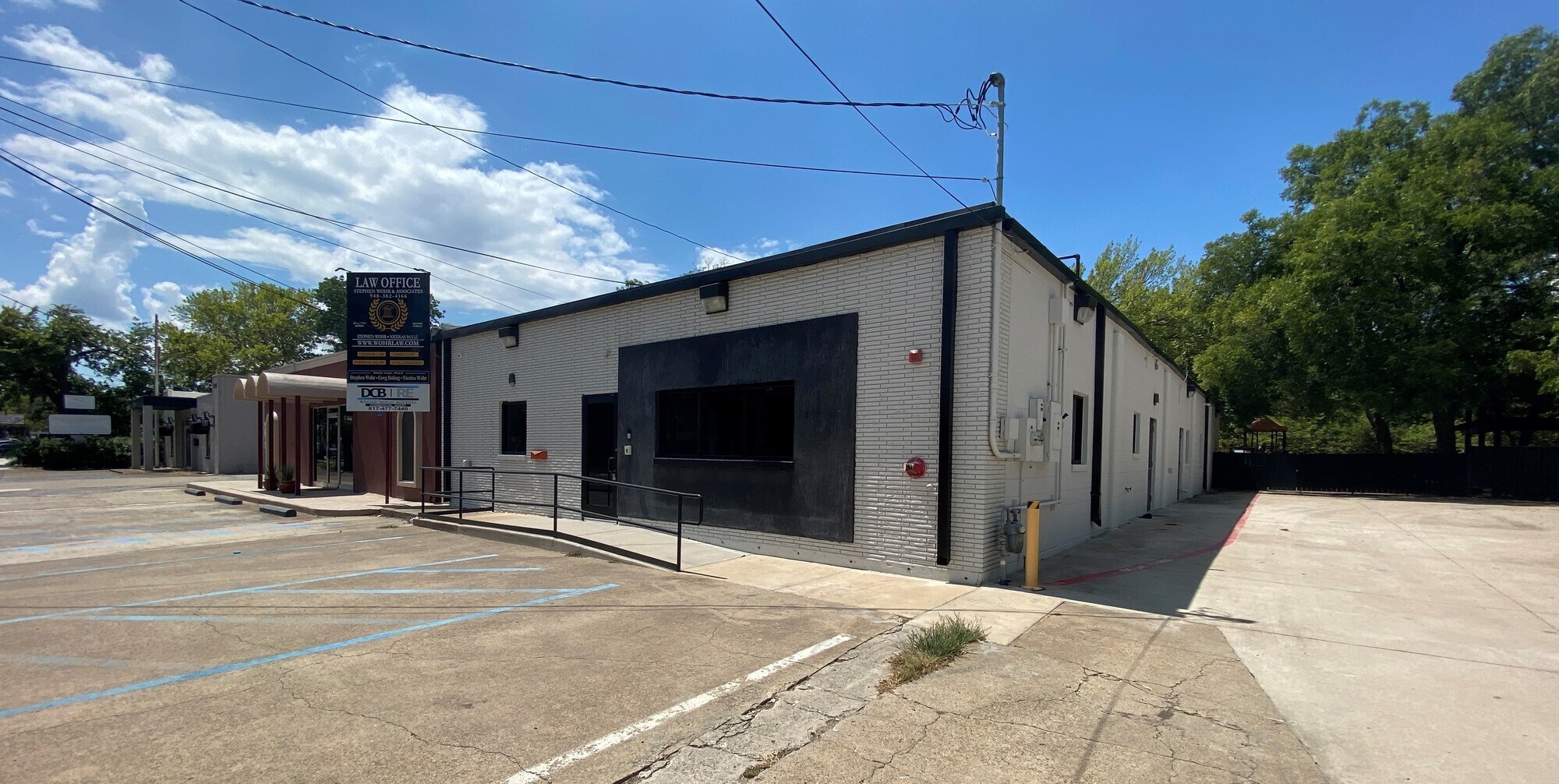 821 N Elm St, Denton, TX for sale Primary Photo- Image 1 of 1