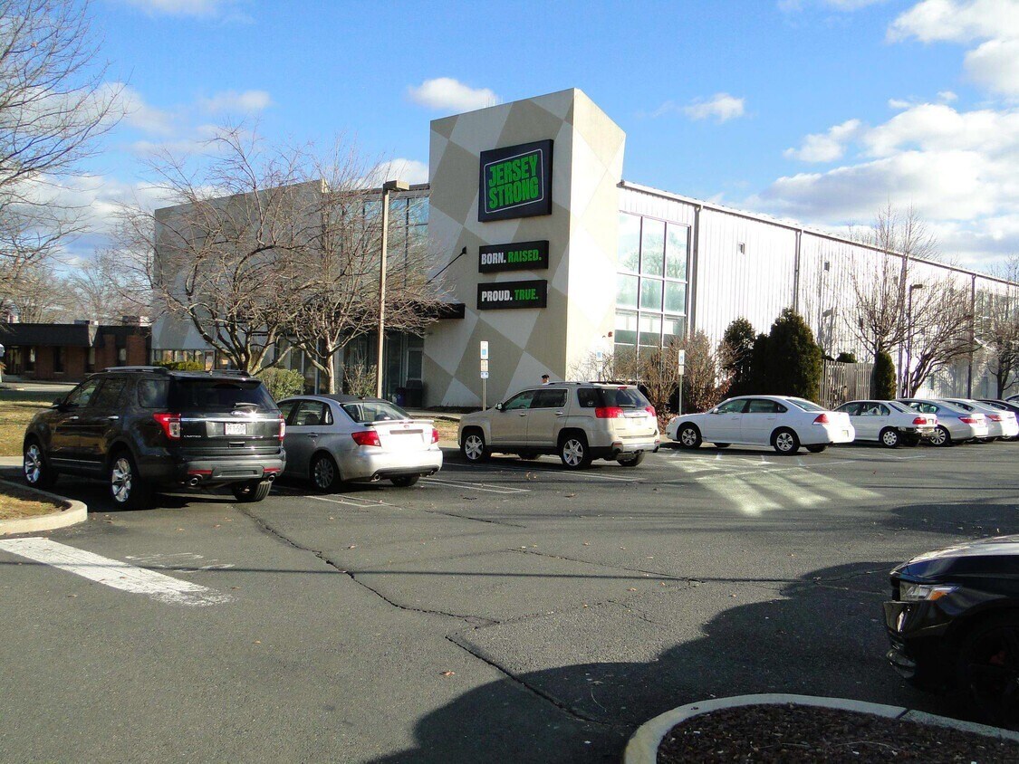 762 State Route 18, East Brunswick, NJ for sale Building Photo- Image 1 of 1