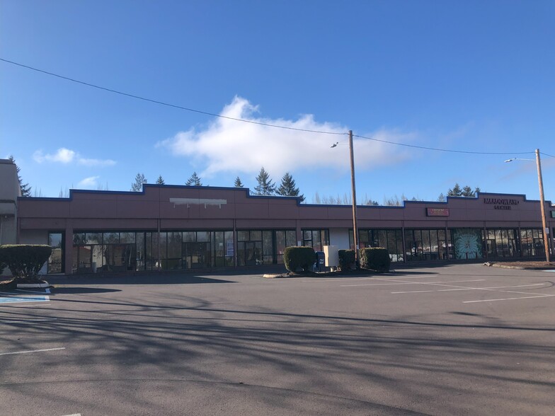 17112 SE Powell Blvd, Portland, OR for lease - Building Photo - Image 1 of 8