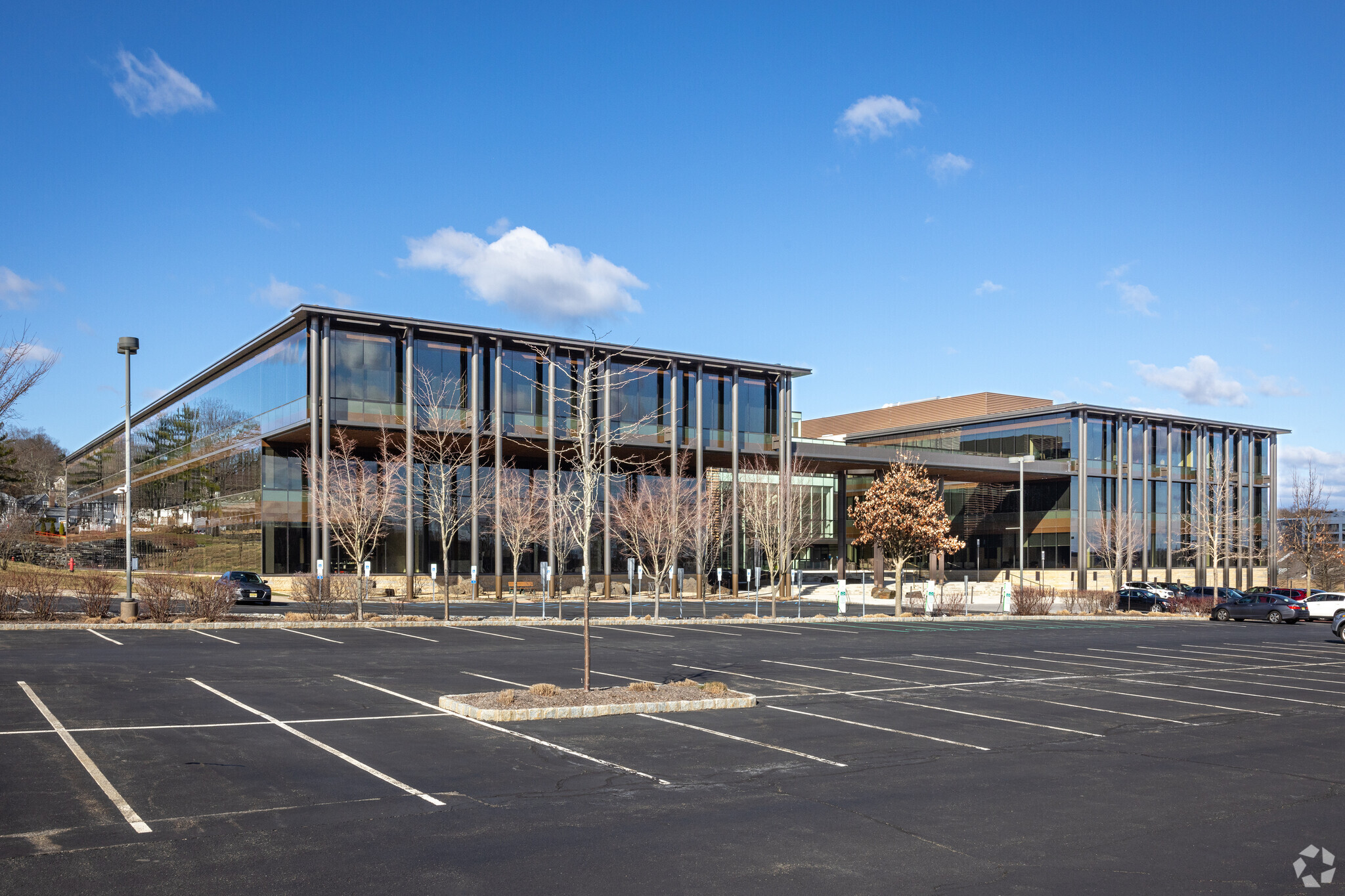 175 Park Ave, Madison, NJ for lease Building Photo- Image 1 of 17