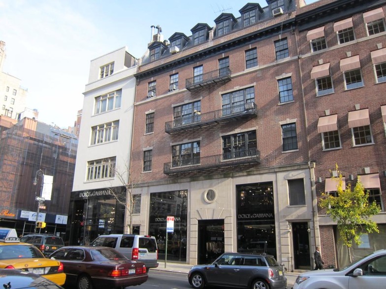 823-825 Madison Ave, New York, NY for lease - Building Photo - Image 2 of 7