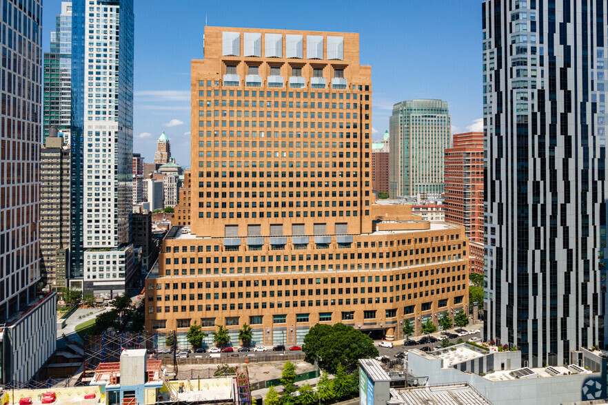 4 Metrotech Ctr, Brooklyn, NY for sale - Primary Photo - Image 1 of 1