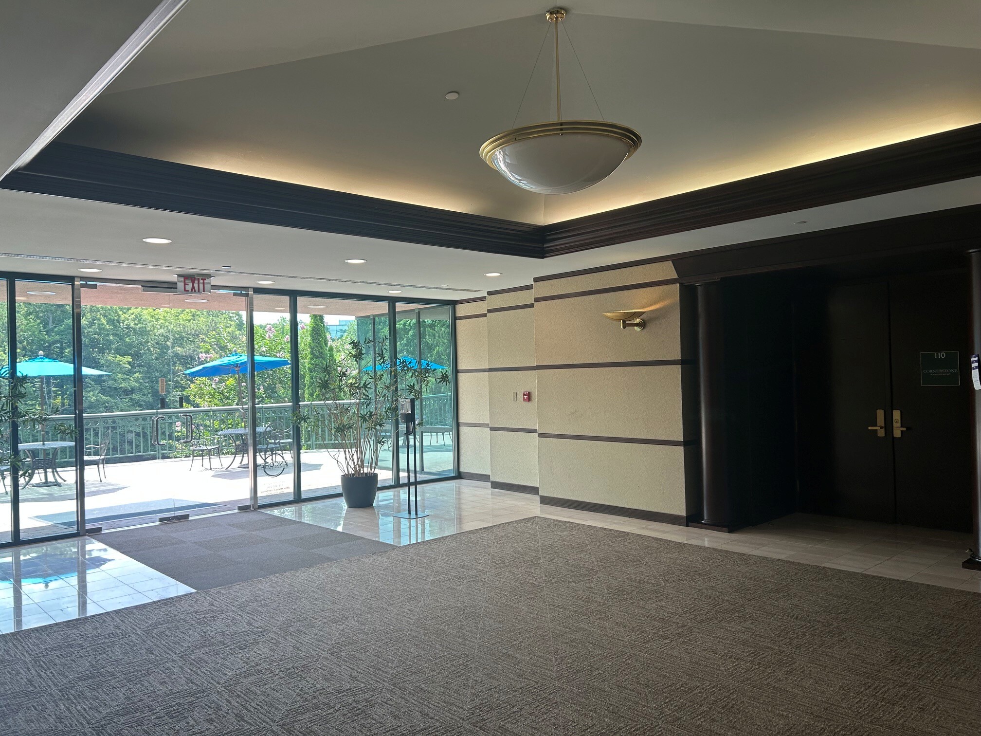 655 Engineering Dr, Peachtree Corners, GA for lease Interior Photo- Image 1 of 7