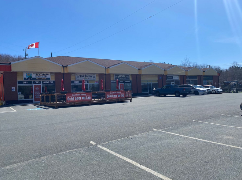 111 Cobequid Rd, Halifax, NS for lease - Primary Photo - Image 1 of 2