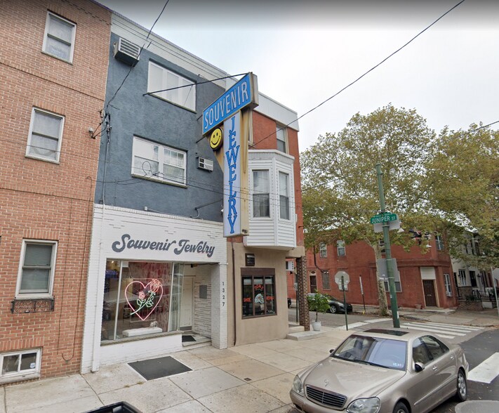 1327 Tasker St, Philadelphia, PA for sale - Building Photo - Image 1 of 1