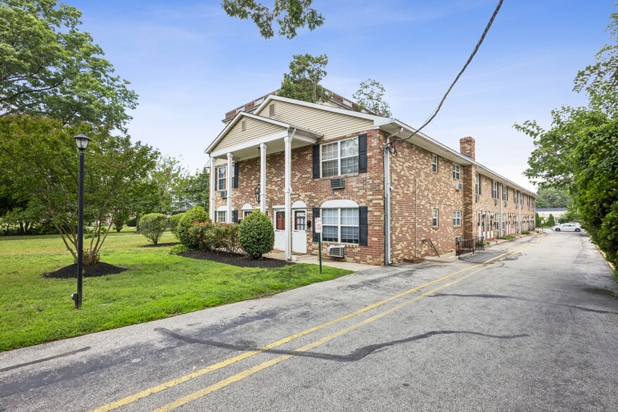 17 E Maple Ave, Merchantville, NJ for sale - Building Photo - Image 1 of 6