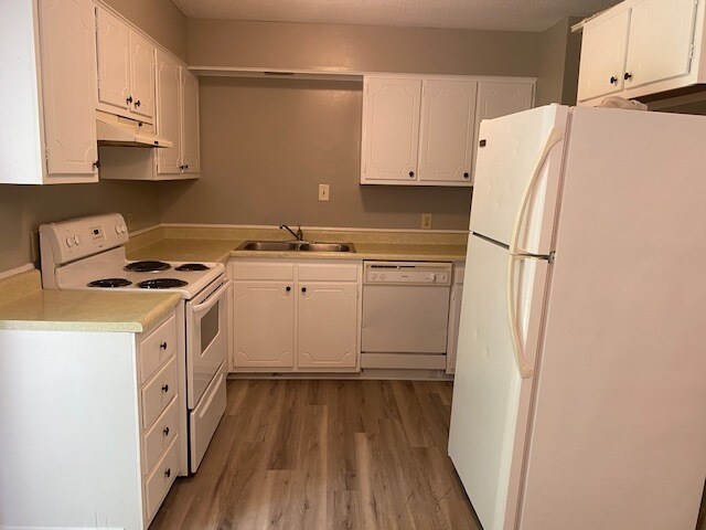 802806 British Woods Dr, Lenoir, NC 28645 British Woods