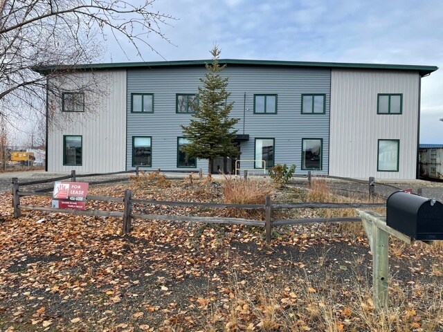 3408 International St, Fairbanks, AK for lease - Building Photo - Image 1 of 3