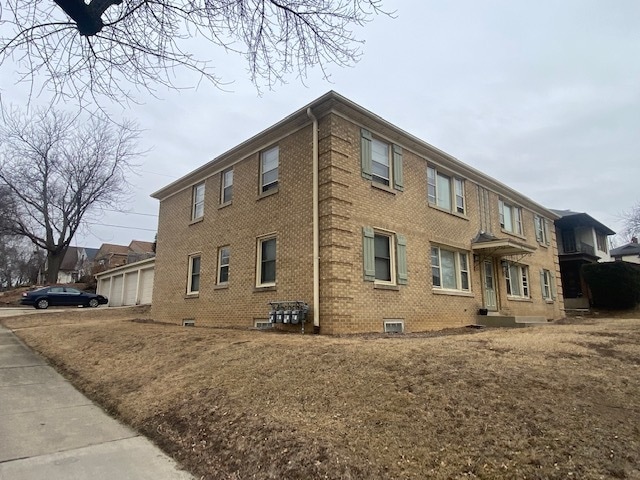 6528 W Center St, Milwaukee, WI for sale - Building Photo - Image 2 of 3