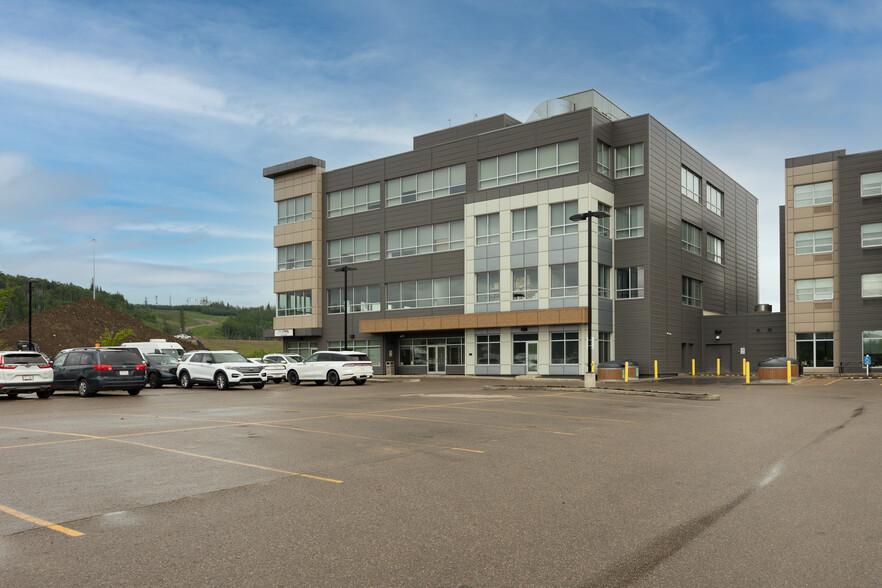 420 Taiganova Cres, Wood Buffalo, AB for lease - Building Photo - Image 1 of 2