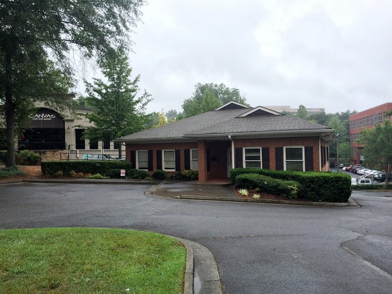 718 Cherokee St NE, Marietta, GA for sale - Building Photo - Image 3 of 6