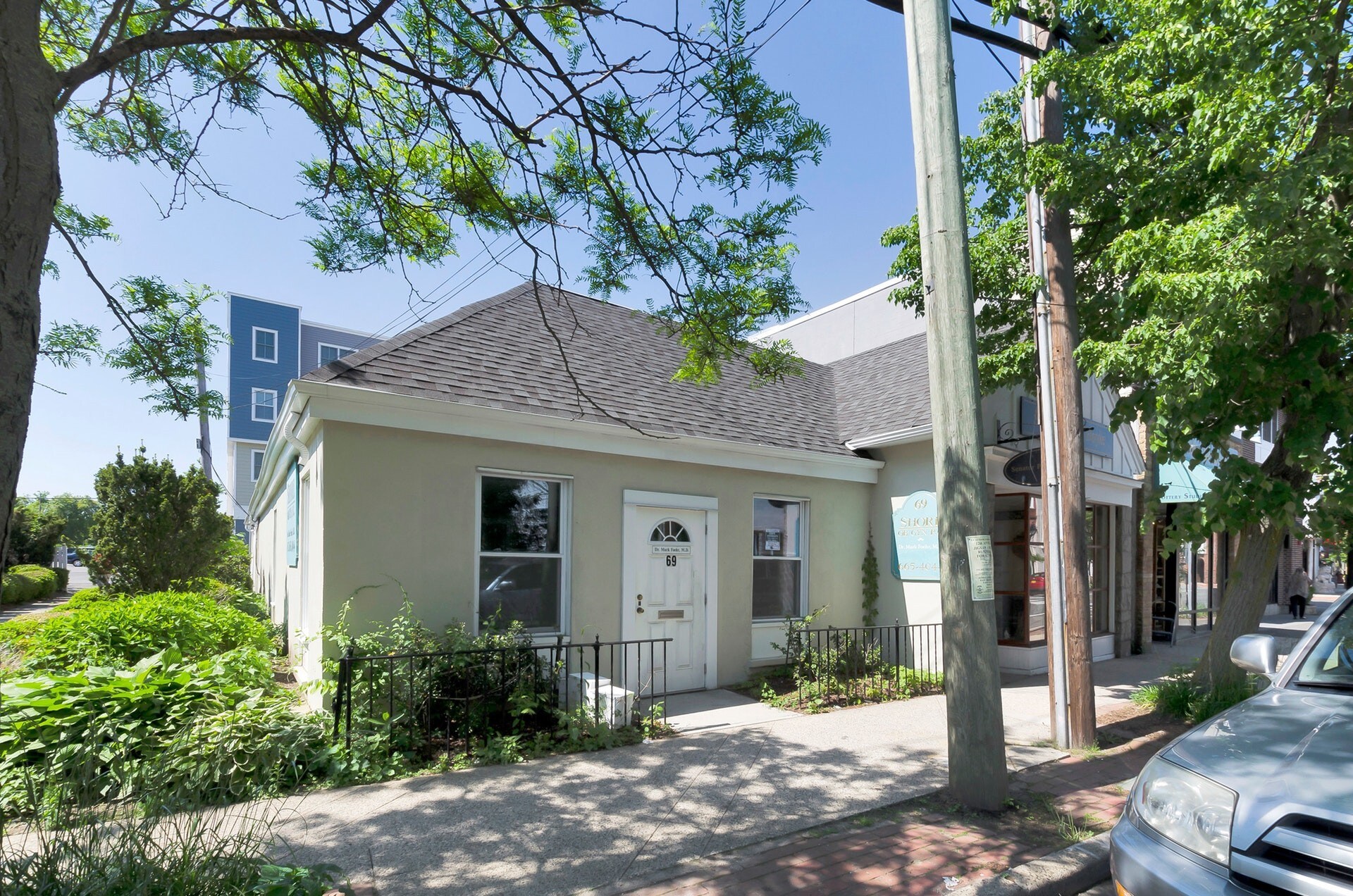 69 W Main St, Bay Shore, NY for sale Building Photo- Image 1 of 1