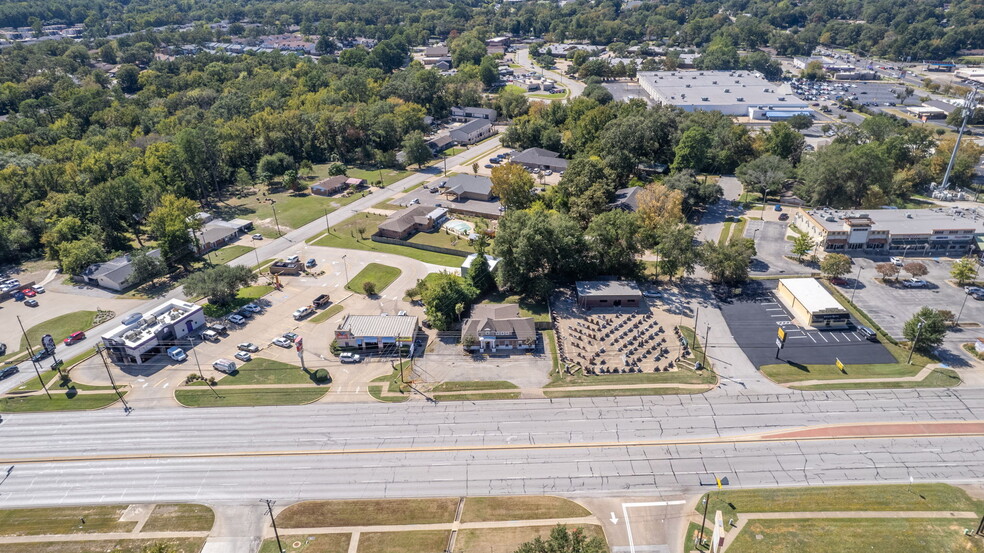 3815 Troup Hwy, Tyler, TX for sale - Aerial - Image 1 of 1