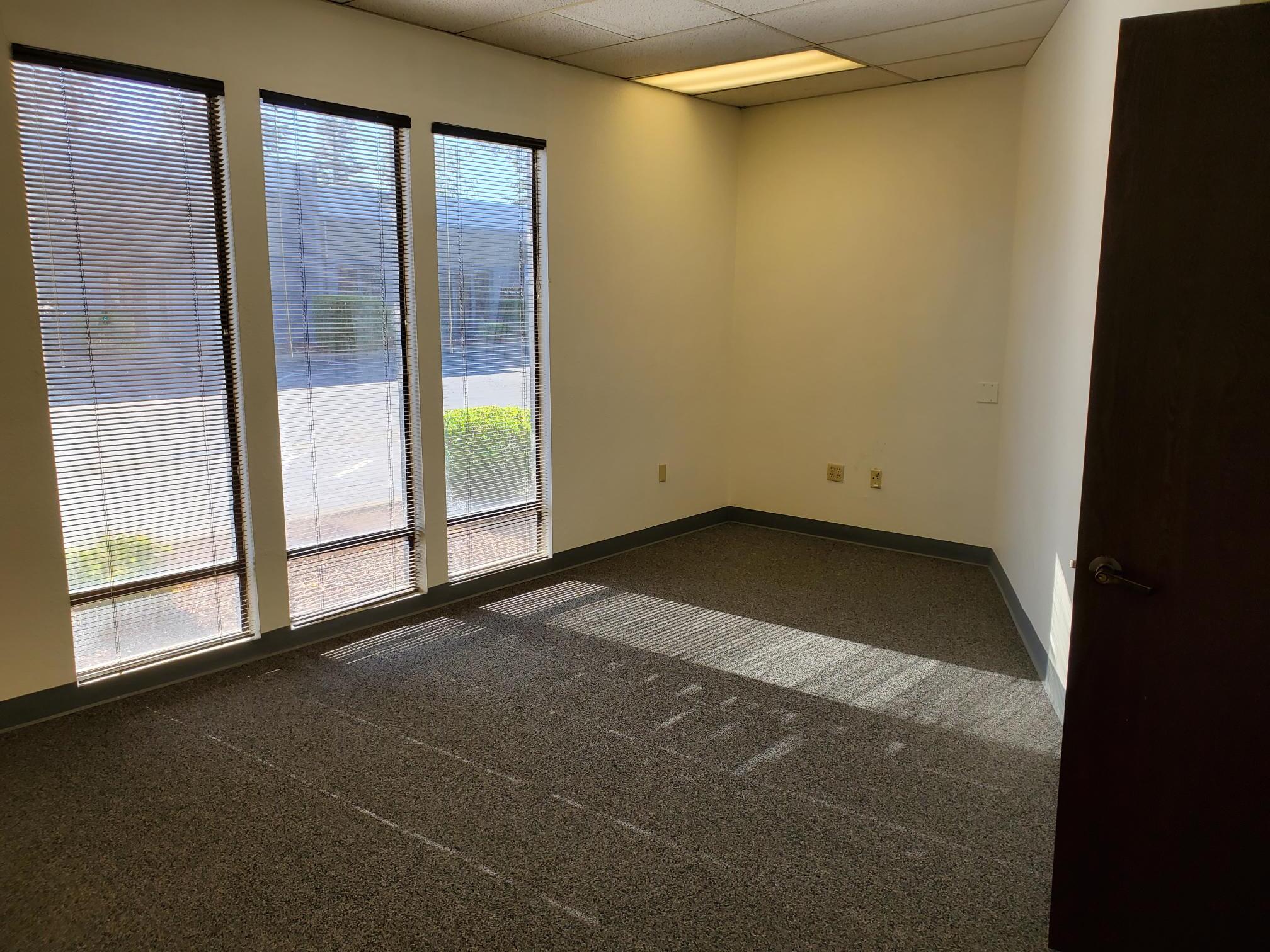 4135 Northgate Blvd, Sacramento, CA for lease Interior Photo- Image 1 of 3