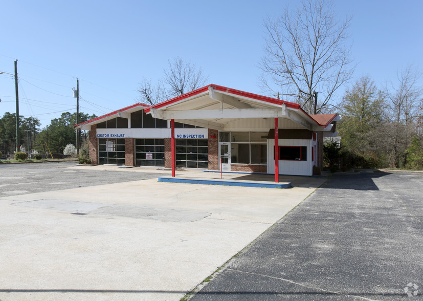 3607 Ramsey St, Fayetteville, NC for sale - Building Photo - Image 1 of 2