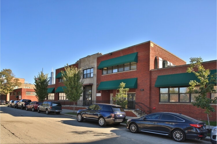 1419 W Carroll Ave, Chicago, IL for lease - Building Photo - Image 1 of 10