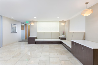 401 Wilshire Blvd, Santa Monica, CA for lease Interior Photo- Image 2 of 5