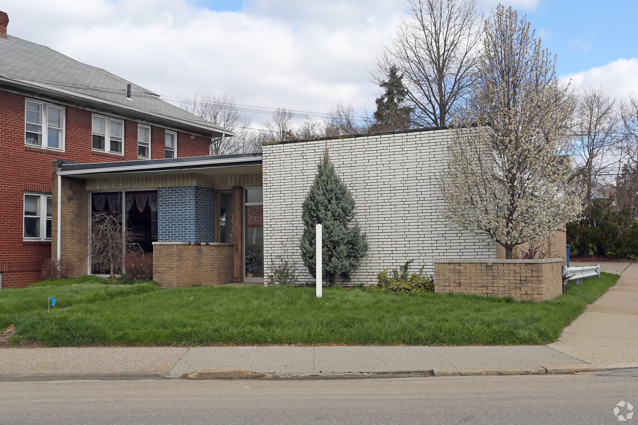 545 E Cuyahoga Falls Ave, Akron, OH for sale Primary Photo- Image 1 of 1