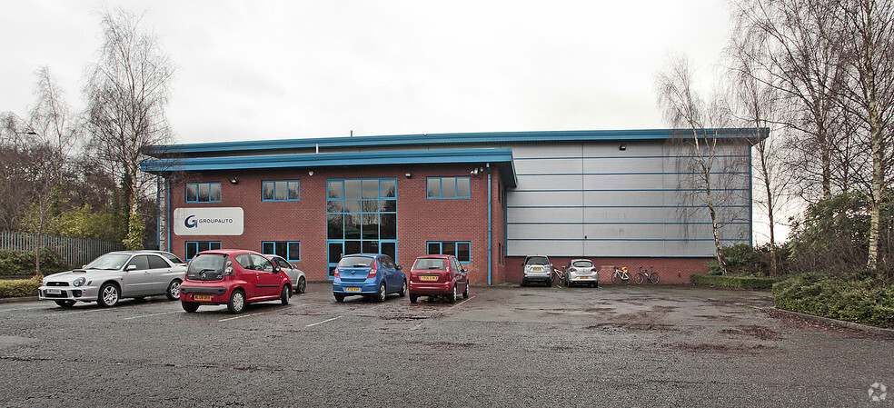 Whiteall Rd, Cleckheaton for lease - Primary Photo - Image 1 of 3