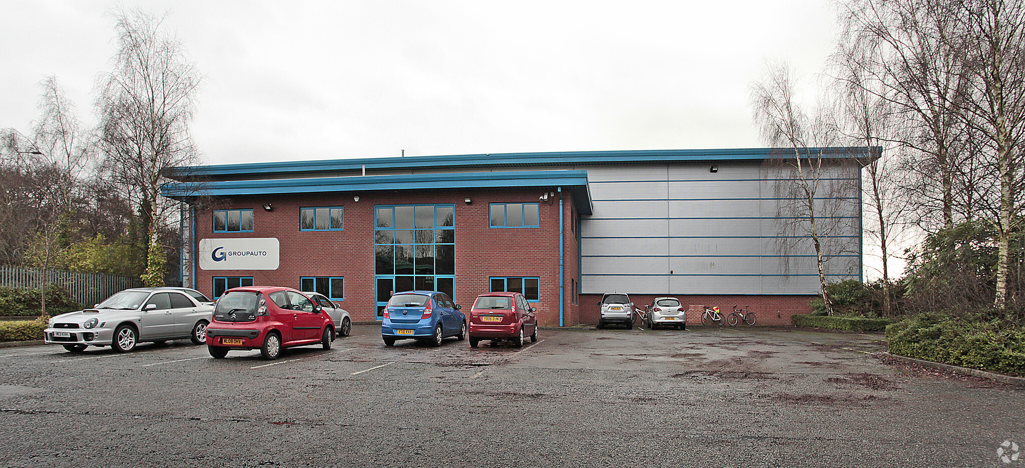 Whiteall Rd, Cleckheaton for lease Primary Photo- Image 1 of 4