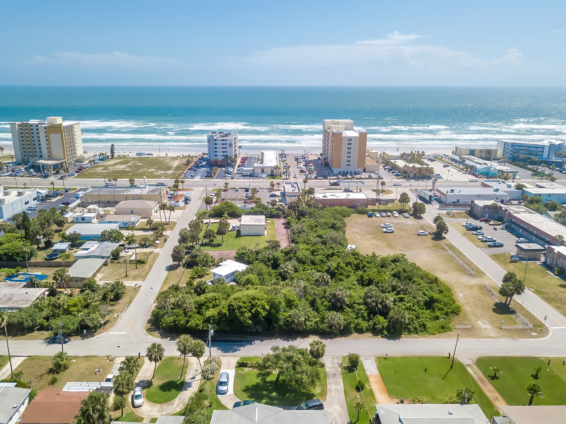 120 Atares Ave, Daytona Beach Shores, FL for sale Primary Photo- Image 1 of 1