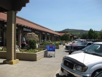 14800-14868 Olympic Dr, Clearlake, CA for lease - Building Photo - Image 2 of 3