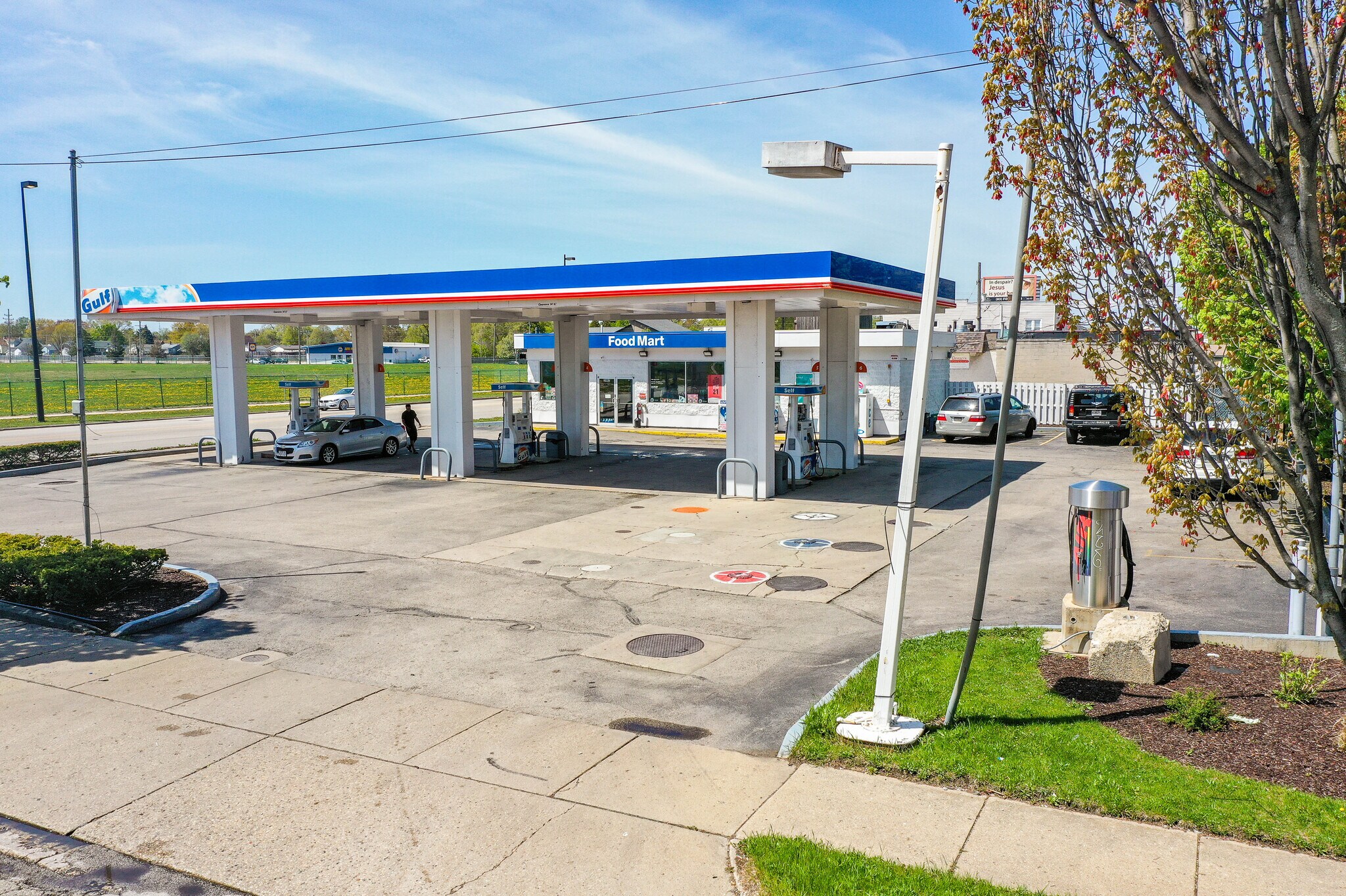 2802 52nd St, Kenosha, WI 53140 SQRL Fuel Station