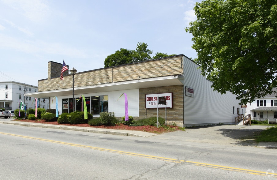 134 Main St, Newport, ME for sale - Building Photo - Image 2 of 2