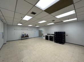 37 Midland Ave, Elmwood Park, NJ for lease Interior Photo- Image 2 of 4