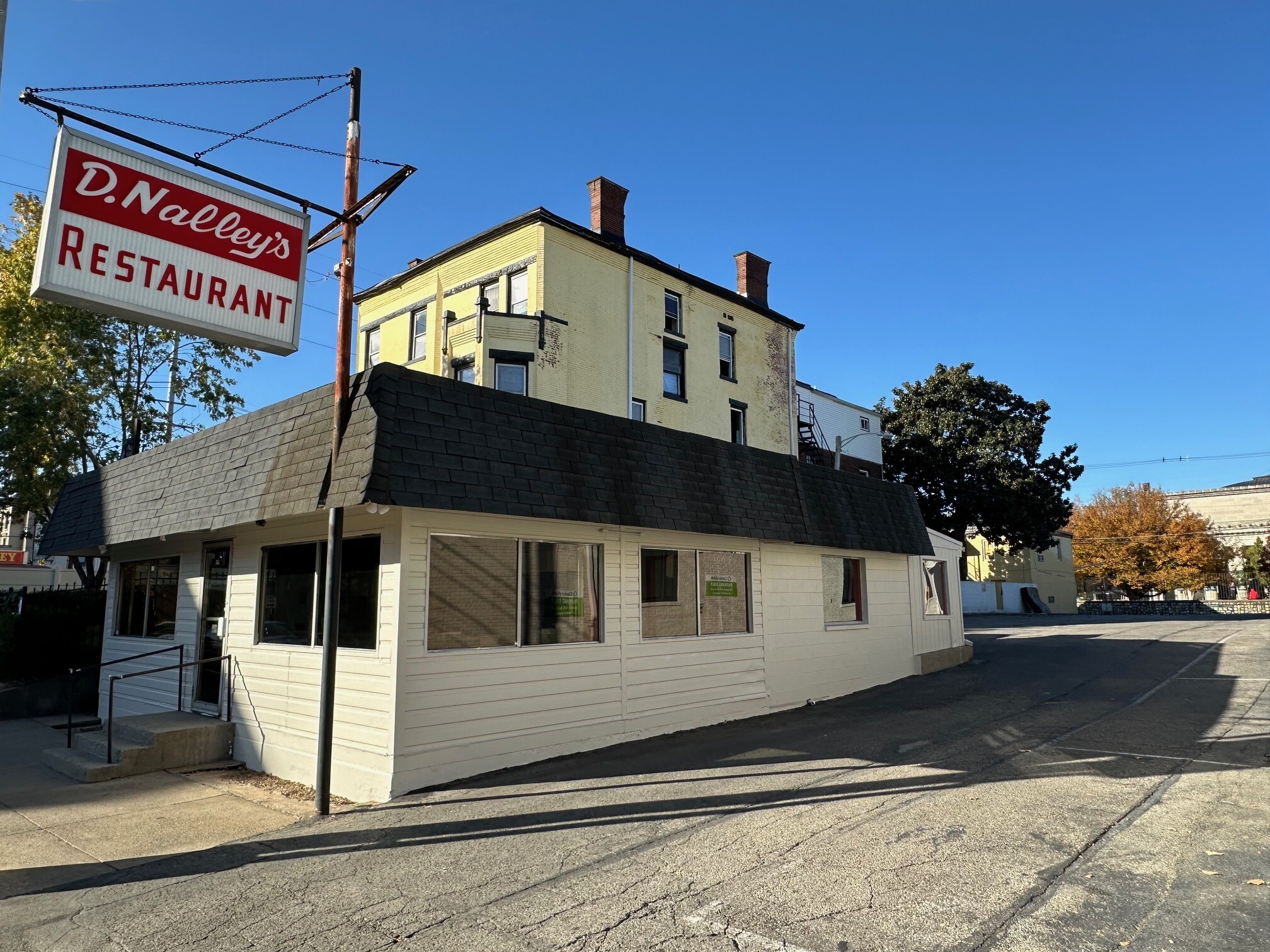 970 S 3rd St, Louisville, KY for lease Building Photo- Image 1 of 6