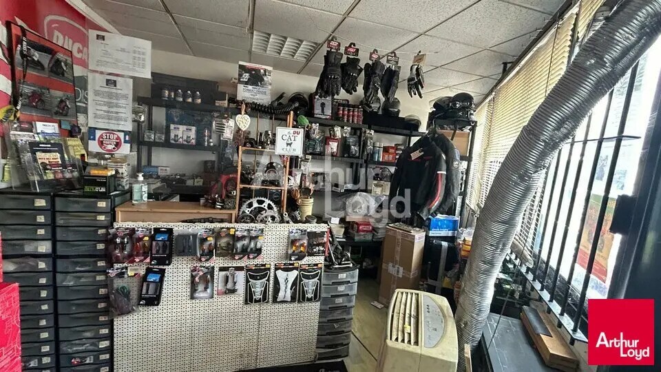 Flex in Blois for lease Interior Photo- Image 1 of 4